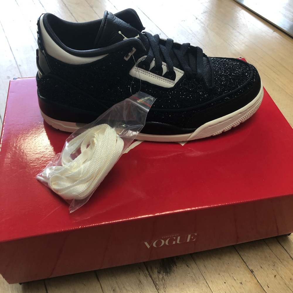 Vogue Jordan 3’s retro